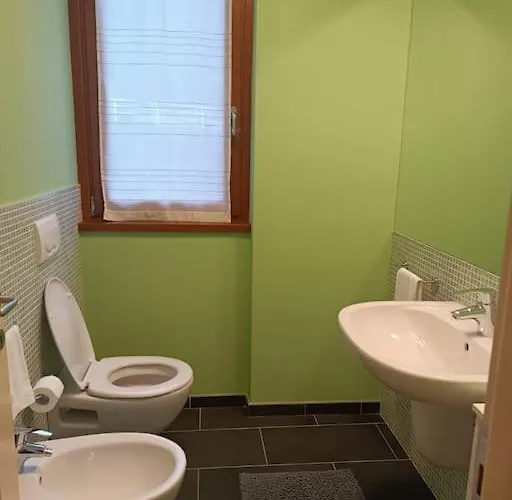 Lägenhet Solare Con Piscina - 5 Sueglio