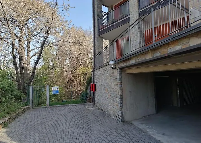 Solare Con Piscina - 5 *