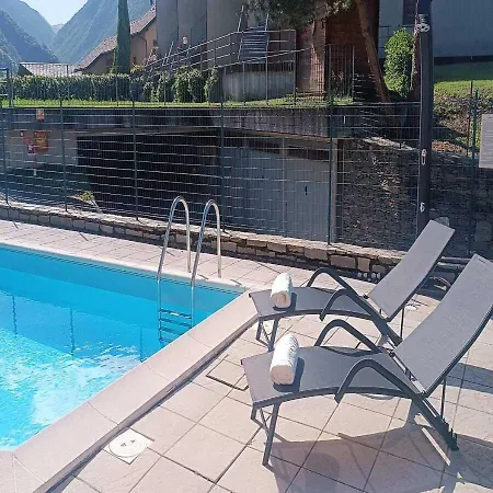 Solare Con Piscina - 5 *